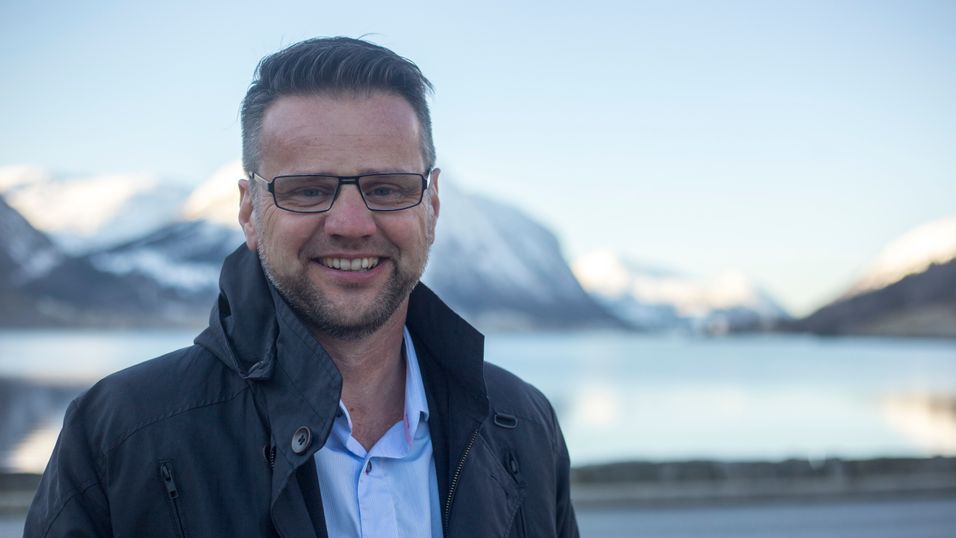 Daglig leder Nandor Helgheim i Enivest har i gjennomsnitt ansatt tre nye medarbeidere hvert år siden oppstarten i 2000. Nå søker han etter ni nye kollegaer.