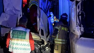 Riksvei 3 åpnet etter å ha vært stengt av salpetersyre