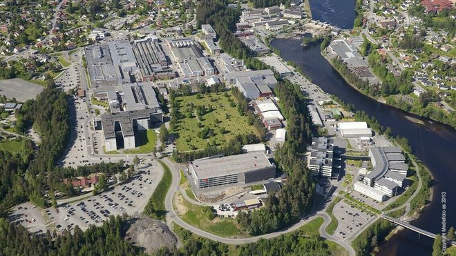 To ansatte i Kongsberg Gruppen er korona-smittet, 50 ansatte i karantene