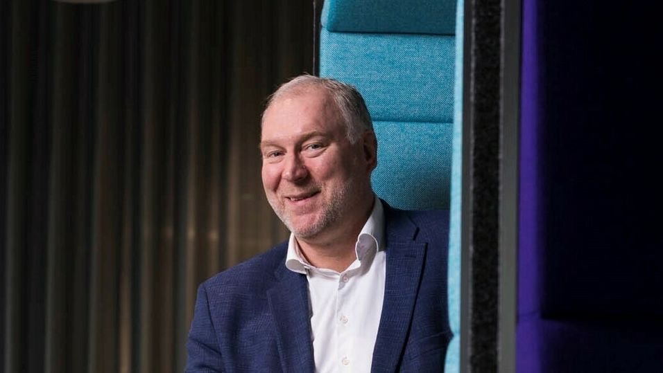 Administrerende direktør i Telia Norge, Stein-Erik Vellan, mener økt lengde på samtaler betyr at vi tar oss ekstra god tid til hverandre under krisen.