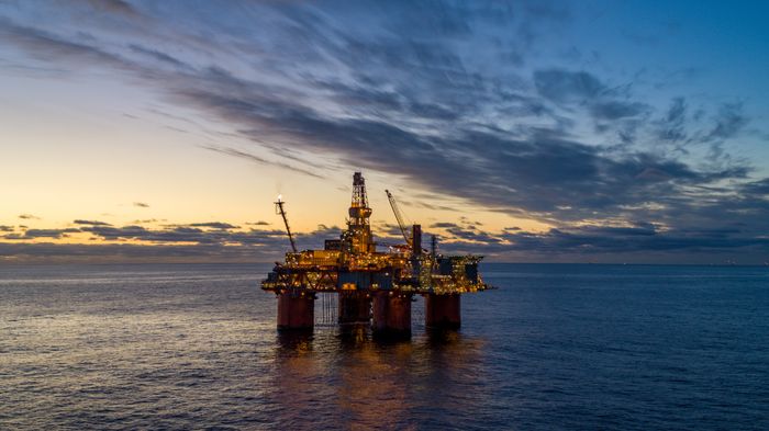 NHO og Norsk olje og gass har foreslått en endring i skatteregimet for oljenæringen, som vil gjøre det mer lønnsomt å gjøre investeringer nå i stedet for å vente, skriver innsender. Illustrasjonsbilde av Snorre A.