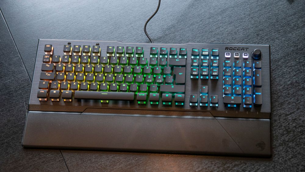 TEST: Roccat Vulcan 121 Aimo Gamer.no Best pris på Roccat Vulcan 121 AIMO Se priser før kjøp i
