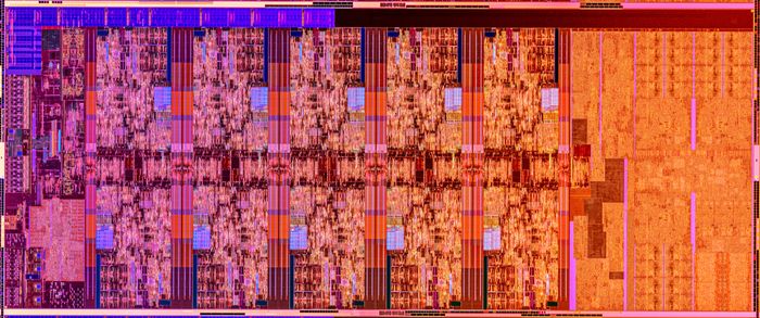 «Die shot» av en 10. generasjon Intel Core-prosessorer basert på Comet Lake-S-mikroarkitekturen.