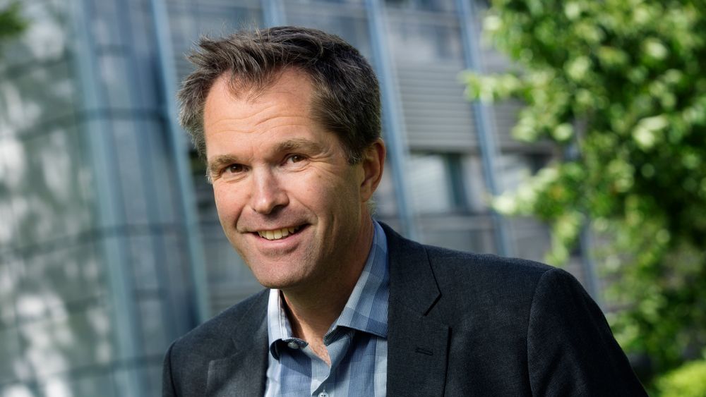 John-Arne Røttingen sier at han ikke utelukker ytterligere utlysninger om forskningsmidler til prosjekter rundt Covid-19.