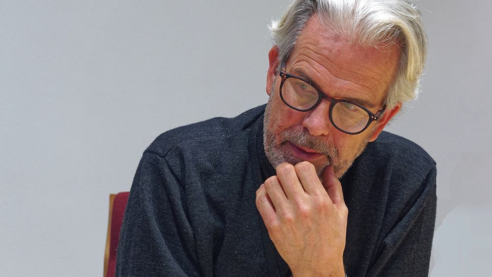 Jon Sandnes, administrerende direktør i BNL, ber om mer midler til boligbygging for å bremse fallende ordrereserver i næringen.