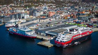 Korona-krisen forsinker Hurtigruten: Har avbestilt seks nye gassmotorer