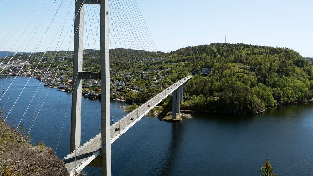 Tunnelåpningen ved siden av den eksisterende tunnelen leder per i dag ikke ut til noe som helst.