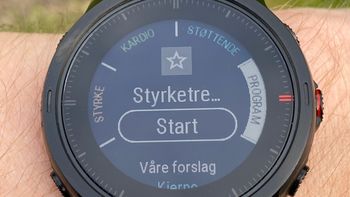 Grit X gir deg forslag til treningsøvelser hver dag, og har du lagt inn et program i Polar Flow dukker dette også opp på klokken.