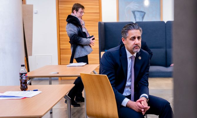 Presseorganisasjonene møter kulturminister Abid Raja for å snakke om krisepakke til mediene.