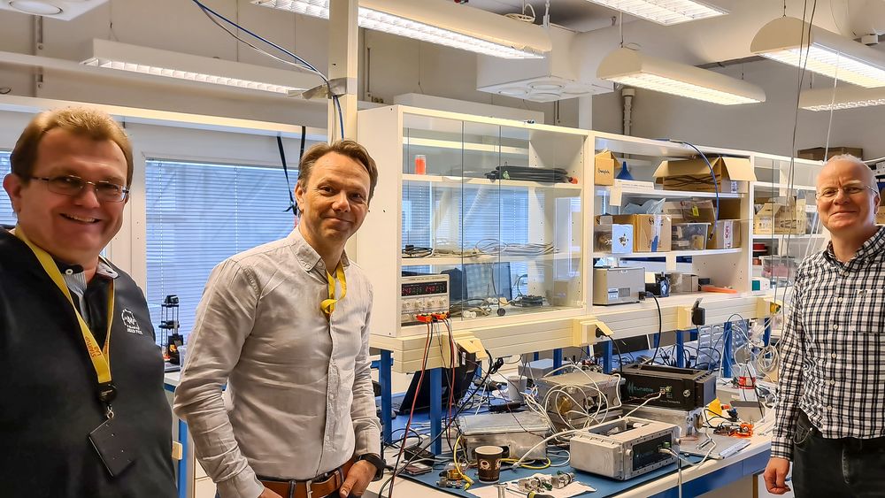 Noe helt nytt: PhD i fysikk, Ib-Rune Johansen (t.v.) og PhD i fotonikk, Thor Bakke (t.h.) er gründere i Tunable. De har fått med seg siv. ing Kristian Hovet til å lede selskapet som kan tilby en helt unik teknologi for å måle gasser.