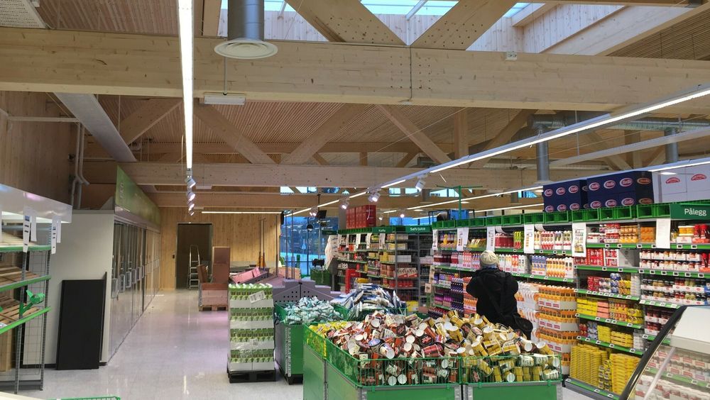 Både kjølerom, fryseskap og ventilasjon er laster som kan skrus av i korte perioder uten at det gjør noen skade. Med et nytt fleksibilitetsmarked kan man få betalt for å styre slike elektriske laster. Bildet er fra Kiwi Fjeldet.