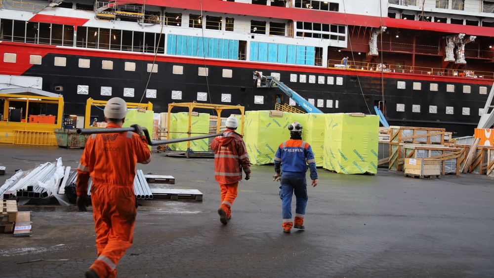 Kleven Verft var nær ved å gå konkurs da verftet bommet på bygging av Hurtigrutens Ekspedisjonsskip. Nå truer konkurs igjen.