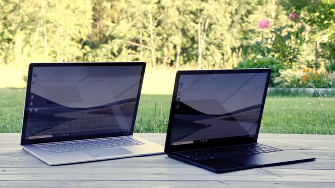 Vi har testet både 15- og 13,5-tommeren (til høyre) av Microsoft Surface Laptop 3.