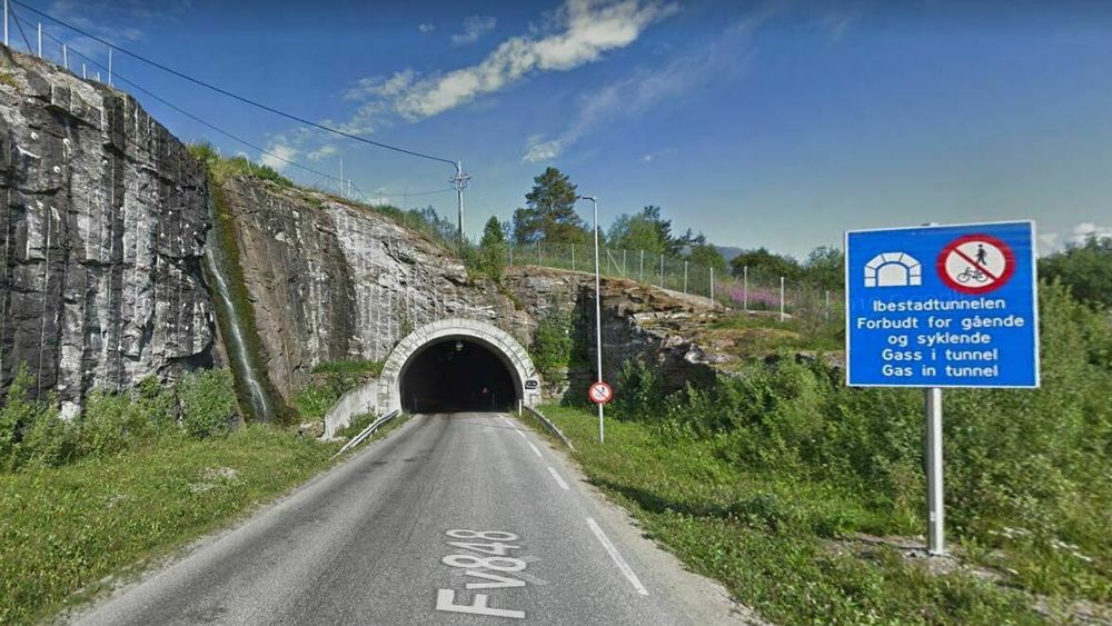 Ibestadtunnelen er en del av fylkesvei 848 og ligger i Ibestad kommune i Troms og Finnmark fylke. Tunnelen binder sammen øyene Andørja og Rolla.