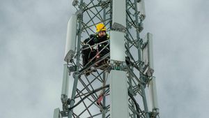 /2607/2607808/Ice%20mobilmast%20antenne.300x169.jpg