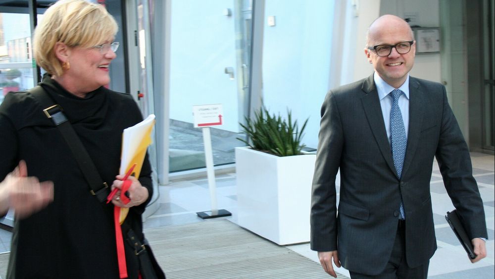 Klimaomstillingsutvalget er oppnevnt av WWF, Civita og Norsk klimastiftelse og har vært ledet av Høyres tidligere klima- og miljøminister Vidar Helgesen og SVs tidligere finansminister Kristin Halvorsen. FOTO: CICERO
