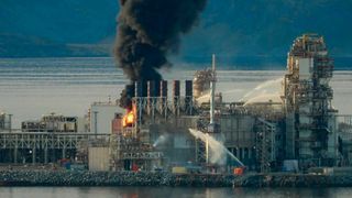 Brannen i Equinors gassanlegg på Melkøya startet i 16-tiden mandag – Har ennå ikke kontroll