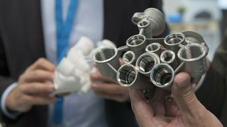 Markedet er enormt: Nå vil norsk aktør 3D-printe reservedeler til skip verden over