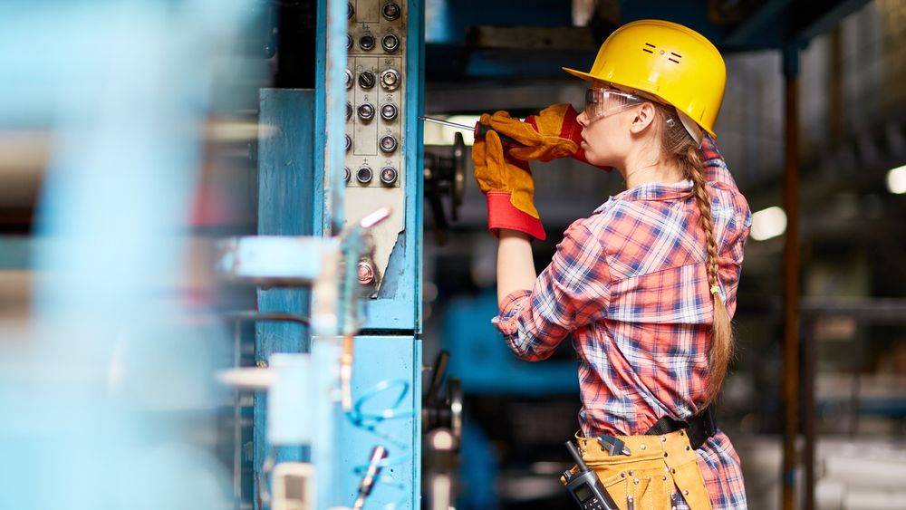 Unge med ingeniør- og sivilingeniørbakgrunn: Her er de 10 mest populære arbeidsgiverne for denne gruppen, og her er de viktigste faktorene når de skal velge arbeidsgiver, ifølge Young Professional Attraction Index 2020 (YPAI).