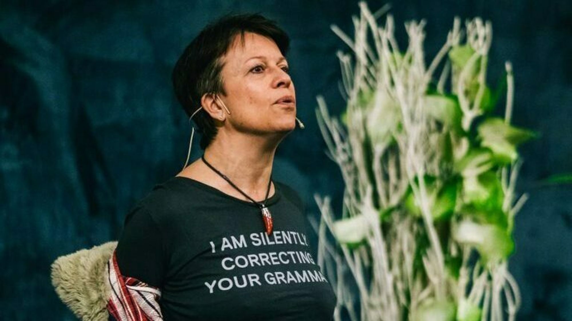 Christine Calvert jobber med tekst og kommunikasjon, også når hun ikke sier det høyt.