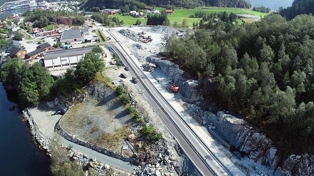 Fra det pågående gang- og sykkelveiprosjektet på fylkesvei 614 i Svelgen.
