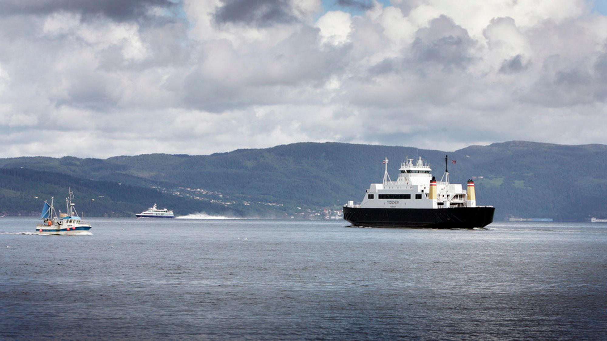 Fra 2024 blir alle riksveistrekningene i Nord-Norge trafikkert av lavutslippsferger.