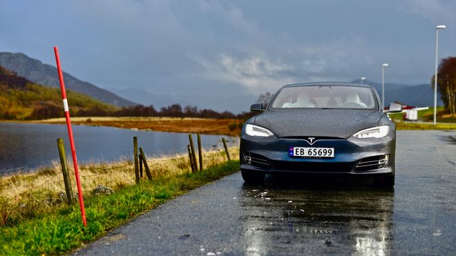 Tesla Model S