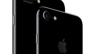 «Batterygate»-saken fortsetter: Apple punger ut én milliard kroner for å ha gjort Iphone tregere med vilje