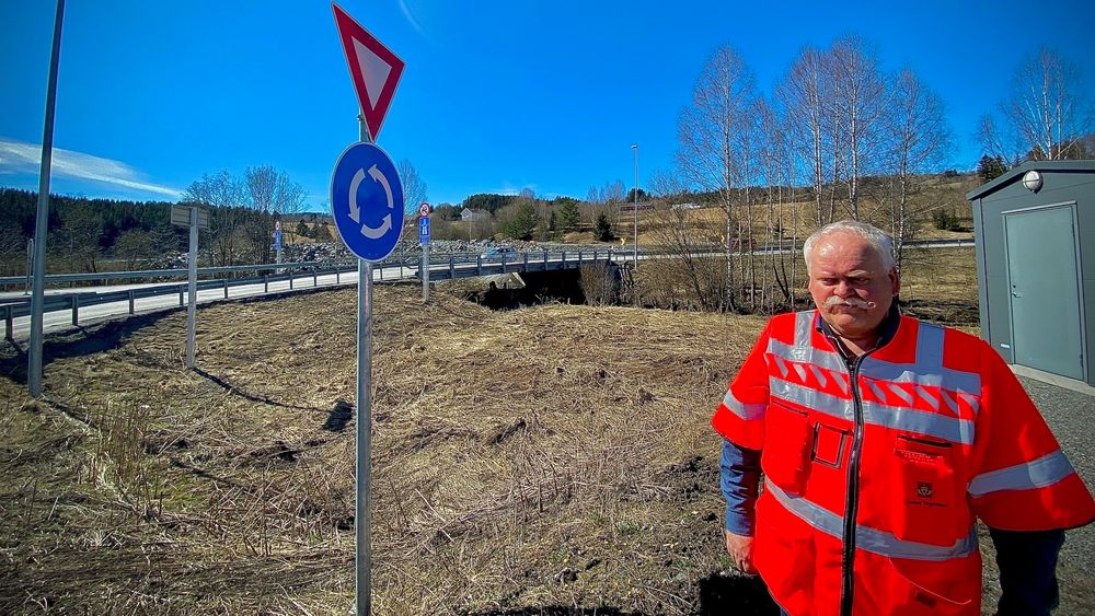 Prosjektleder Odd Johansen og Statens vegvesen har fått riksvei 4 ut av rundkjøringa på Hadeland. Nå er Roa-Gran lagt ut på anbud.