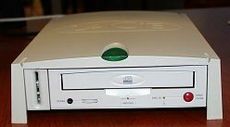 Ekstern CD-RW-brenner med USB-grensesnitt fra LaCie