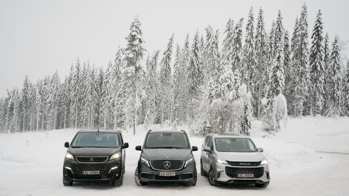 Tre folkefraktere, Mercedes EQV, Peugeot e-Traveller, Maxus Euniq