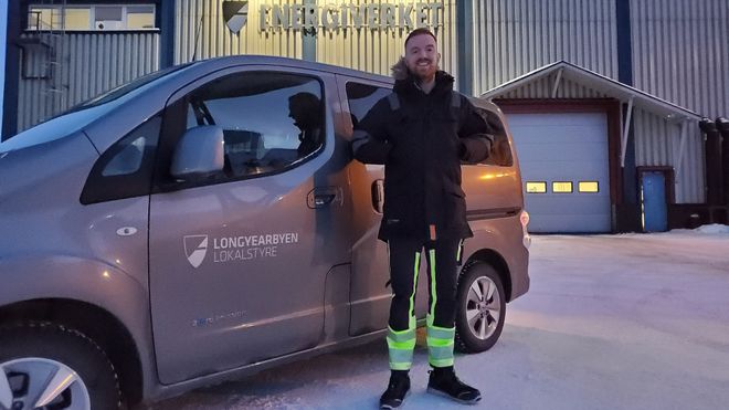 Kan toveislading av elbiler hjelpe strømnettet i Longyearbyen?