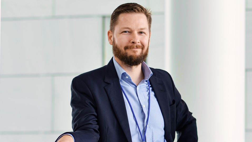 Produktsjef Martin Højriis Kristensen i Globalconnect sier tilbudet om nettverk og wifi som tjeneste innebærer at de tar over det fulle ansvaret for kundens nettverk.