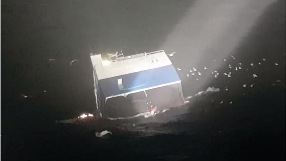 Fiskebåten Fay forliste etter å ha tatt inn vann.