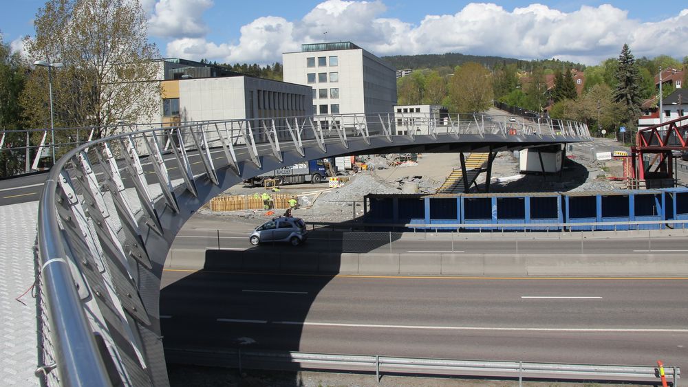 Gang- og sykkelbrua over Ring 3 ved Ullevål i Oslo sto ferdig i 2019, og trenger neppe så mye vedlikehold ennå.  