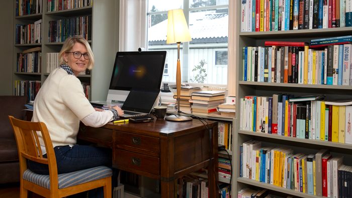 For ett år siden var det nok ingen som så for seg at jobben skulle flyttes hjem. I Telenor er de allerede i gang med å tenke nytt og mer fleksibelt om framtidas arbeidsplass, ifølge HR- og bærekraftdirektør i Telenor, Cecilie Heuch.
