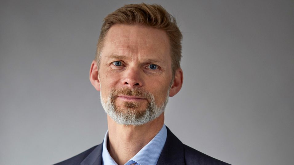 Øyvind Husby, leder for IKT-Norge, er skeptisk til regjeringens subsidie av 5G som bredbåndsteknologi.