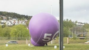 /2661/2661552/Telia5G_ballong_0038.300x169.jpg