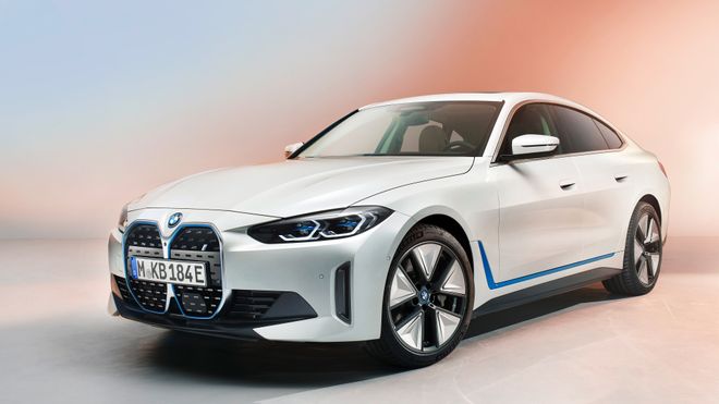 BMW i4.