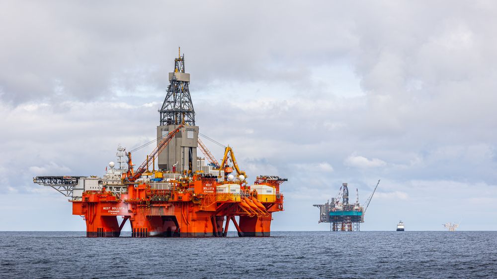 West Bollsta er den første flyteriggen på norsk sokkel med renseanlegg for NOx på alle motorer. Årlig vil renseanleggene kutte 500 tonn NOx-utslipp.