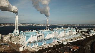 Yara inngår avtale i Japan: Skal blande ammoniakk og kull i kullkraftverk