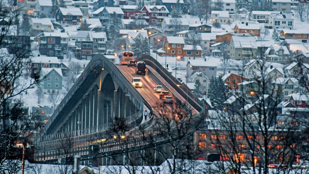 Målet til Tenk Tromsø er nullvekst i personbiltransport og god framkommelighet for alle, med hovedvekt på buss, sykling, gåing og næringslivstransport.