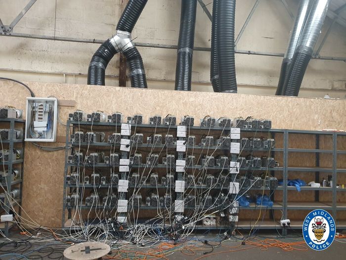 Anlegget i Sandwell, England, hvor kriminelle utvinnet kryptovaluta med stjålet elektrisitet.