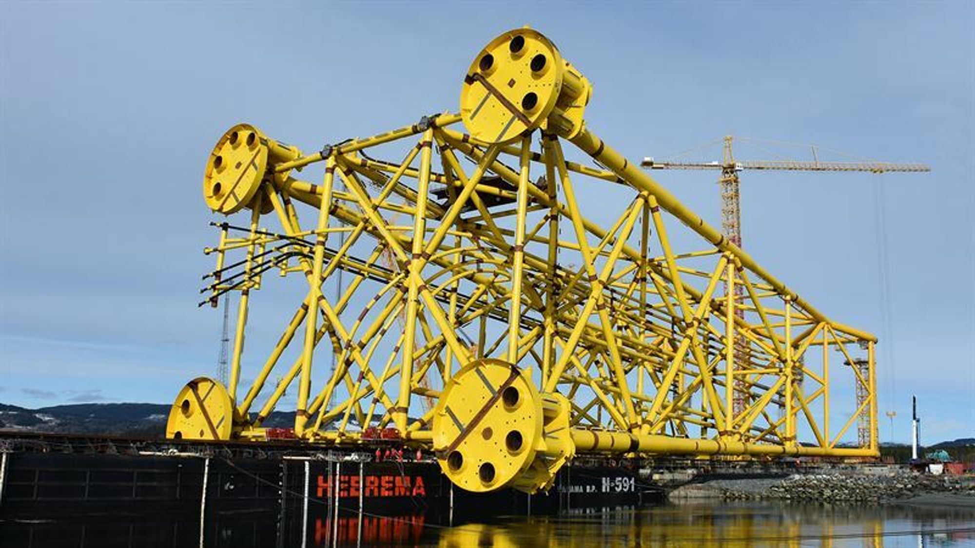 Understellet til den femte Johan Sverdrup-plattformen er klart til å seile fra verftet i Verdal.
