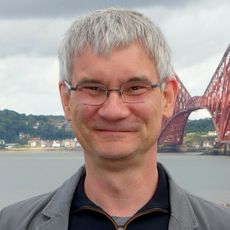 – Jo nyere bil du har, jo mer full kontroll kan hackeren få, sier teknologisjef Knut Evensen i Q-Free.