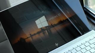 Windows 10 på en bærbar PC fra HP.