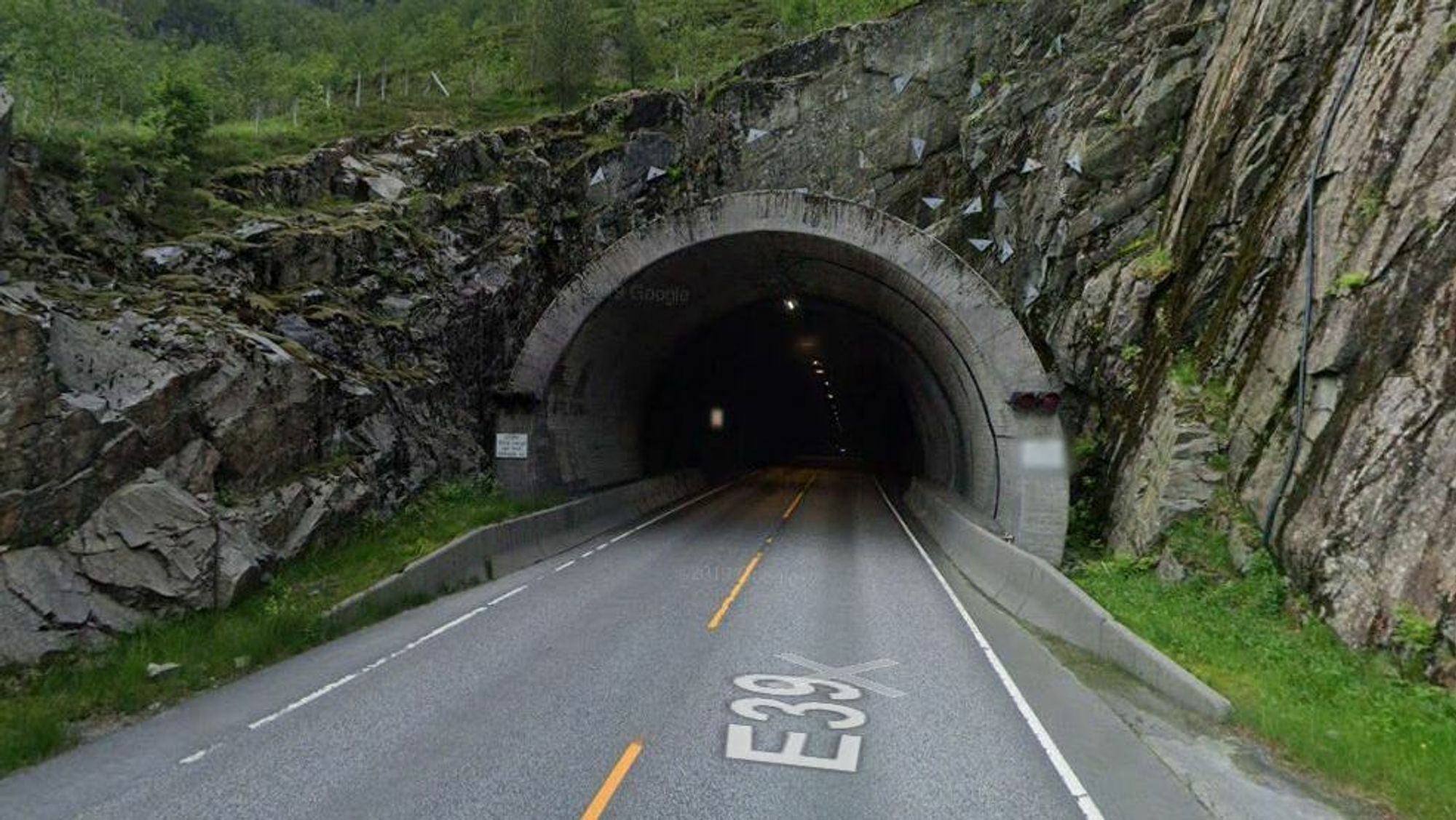 Nordre portal av Jernfjelltunnelen.