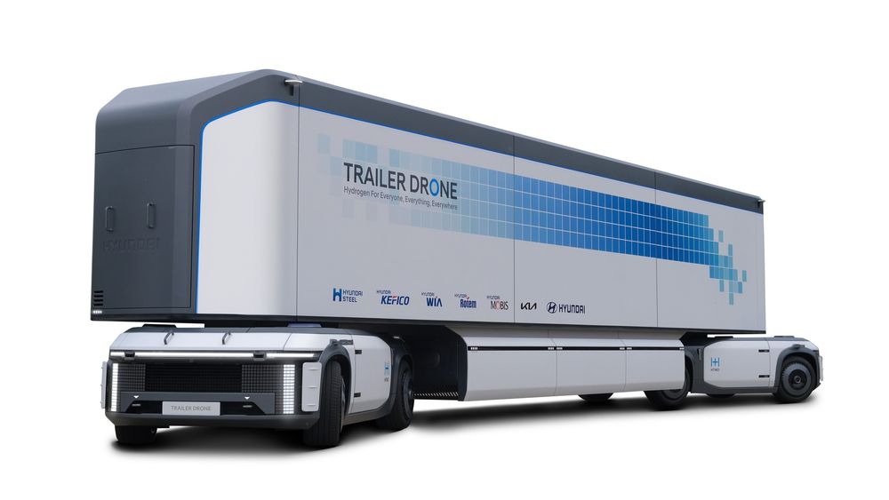 Hyundais dronetrailer har både opplegg for selvkjøring og hjulsett i begge ender. Det kan gjøre trailer-lukeparkering til en drøm.