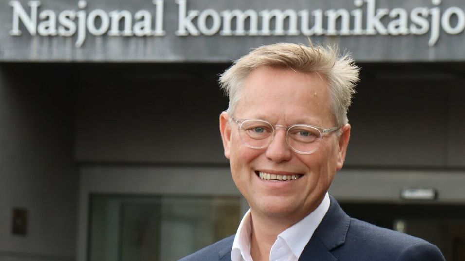 Nkom-sjef Pål Wien Espen har merket seg at snittinntekten per kunde ligger en god del lavere i Danmark, til tross for at de investerer mer enn oss i 2021. – Dette kan jo tyde på at konkurransen er mer velfungerende i Danmark, sier han.