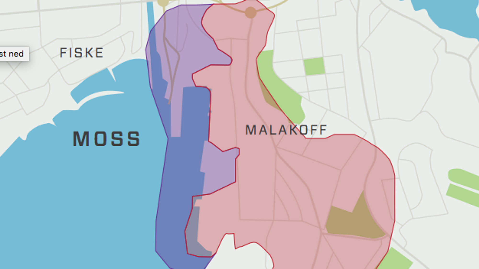 Rosa områder viser kvikkleiresonen, blå områder viser utløpsområde for kvikkleiren. Planlagt dobbeltspor og stasjon skal gå sørover langs fjorden, i vekselvis blå og rosa sone. Kart basert på NGI-rapport fra februar i år.
